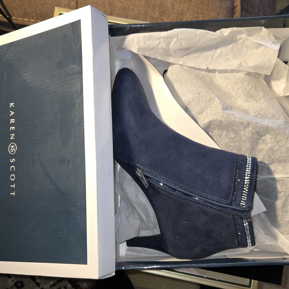 Karen Scott Women's Navy Ankle Boots NWTs